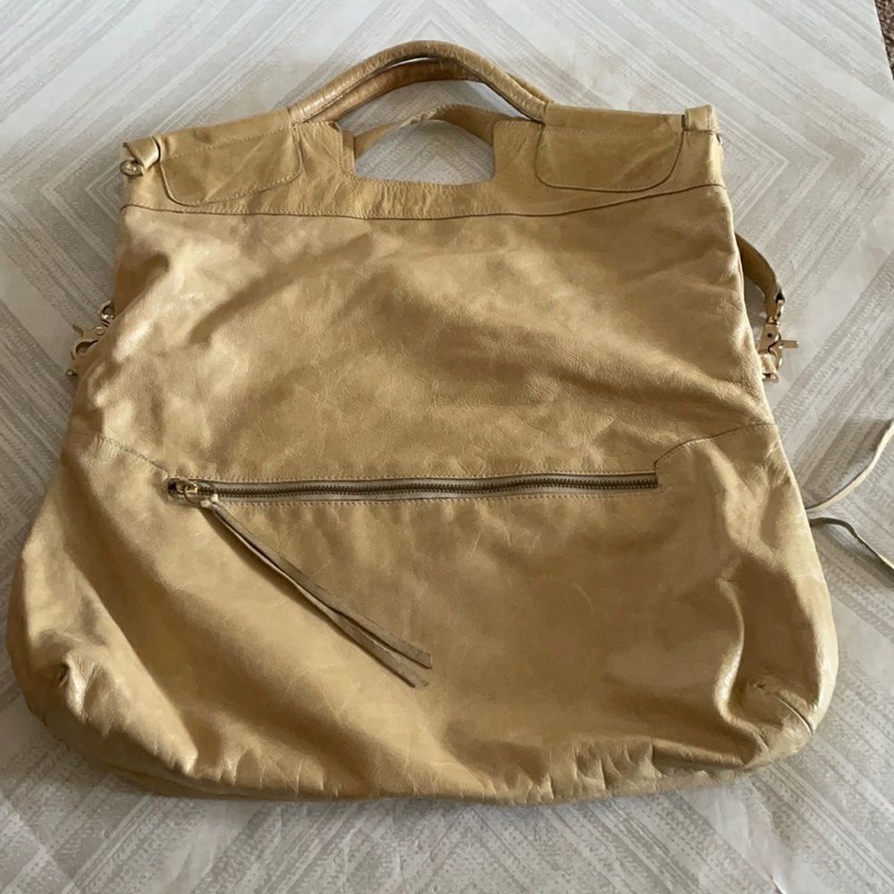 ANNA CORINNA Mid-City Tote Leather Shoulder Bag - Beige/Nude